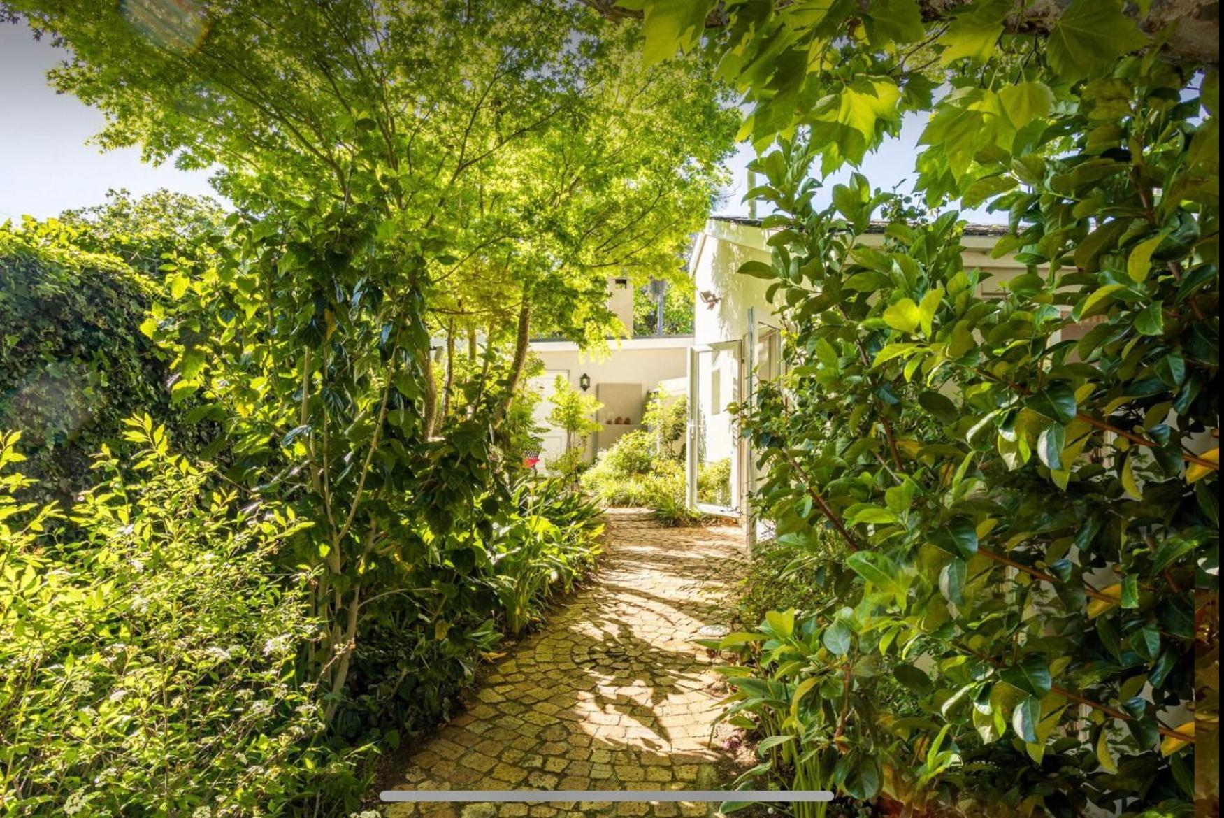 Guest Suite - Leafy Constantia Guest House Fokváros Kültér fotó